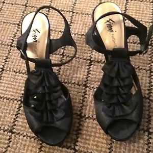 Black Fioni Night heels
